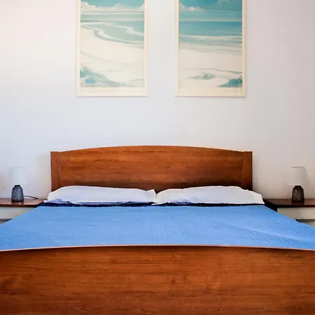 Attico De Gasperi Apartamento